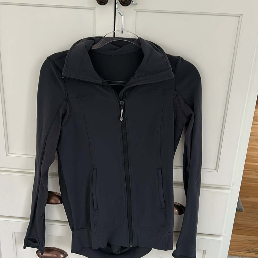 Dark Grey Lululemon (old style) define jacket